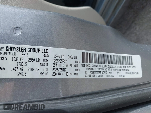2014 Chrysler Town & Country Touring-L with VIN 2C4RC1CG2ER107917, listed as a IAAI auction lot 42180194 with 169,447 mi miles. Bid and sale history available at carsss.com. Image 9.