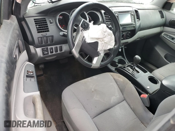 2015 Toyota Tacoma with VIN 5TFTX4CN2FX059963, listed as a Copart auction lot 52439765 with 292,720 mi miles and Salvage title. Bid and sale history available at DreamBid. Image 8.