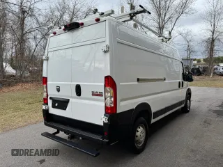 2019 Ram ProMaster Cargo with VIN 3C6TRVDG2KE542872, listed as a Copart auction lot 53188955 with 204,247 mi miles and Clean Title. Bid and sale history available at carsss.com. Image 4.