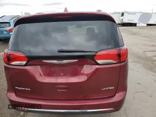 2020 Chrysler Pacifica Limited z VIN 2C4RC1GG6LR249971, wystawiony jako Copart lot #53976155 z przebiegiem 47 304 mil mil oraz Szkoda całkowita • Salvage title. Historia ofert i sprzedaży dostępna na DreamBid. Obrazek 6.