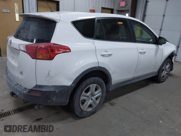 2015 Toyota RAV4 LE with VIN 2T3BFREV0FW253081, listed as a IAAI auction lot 40993797 with 154,068 mi miles. Bid and sale history available at carsss.com. Image 4.