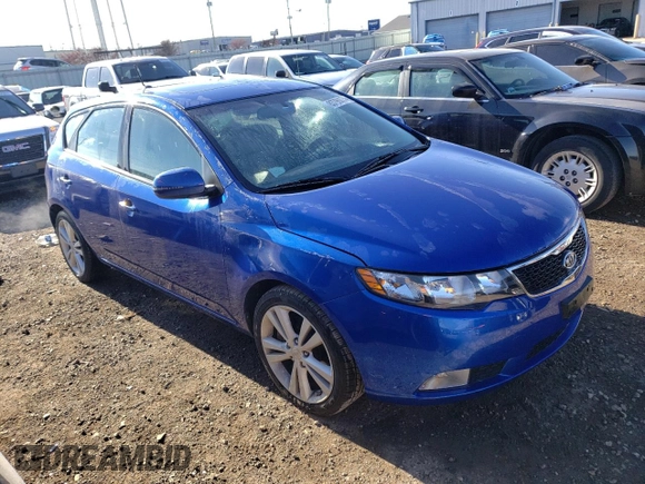 2012 Kia Forte SX с VIN KNAFW5A33C5595767, выставлен на аукционе Copart как лот 83790074 с пробегом 89 037 миль миль и Списание • Salvage title. История ставок и продаж доступна на DreamBid. Изображение 4.