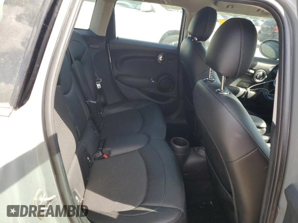 2016 MINI Hardtop 4 Door with VIN WMWXU1C55G2D09641, listed as a Copart auction lot 50567495 with 123,796 mi miles and Salvage Title. Bid and sale history available at DreamBid. Image 10.