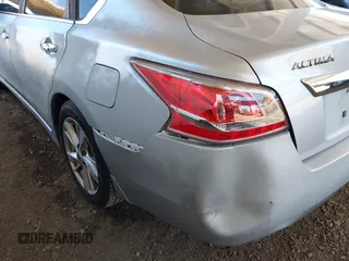 2014 Nissan Altima S with VIN 1N4AL3AP1EC187530, listed as a IAAI auction lot 41852300 with 183,127 mi miles and . Bid and sale history available at DreamBid. Image 6.