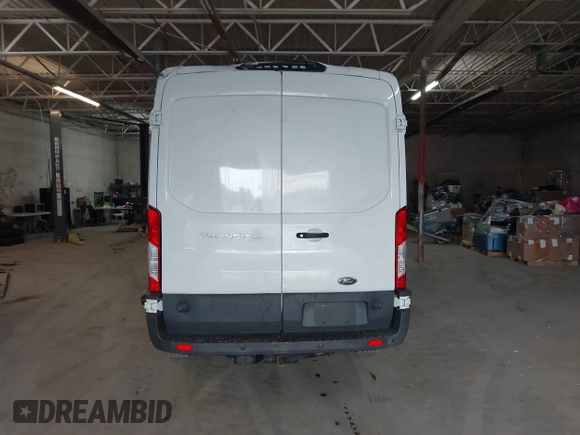 2018 Ford Transit with VIN 1FTBW2CM4JKA88252, listed as a IAAI auction lot 42058971 with 63,456 mi miles and . Bid and sale history available at carsss.com. Image 17.