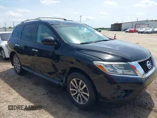 2016 Nissan Pathfinder S with VIN 5N1AR2MN1GC642498, listed as a IAAI auction lot 42169962 with 104,258 mi miles and . Bid and sale history available at DreamBid. Image 1.