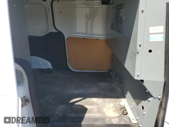 2018 Ford Transit Connect XL z VIN NM0LS7E79J1360544, wystawiony jako Copart lot #55054055 z przebiegiem 149 345 mil mil oraz Szkoda całkowita • Salvage title. Historia ofert i sprzedaży dostępna na DreamBid. Obrazek 11.