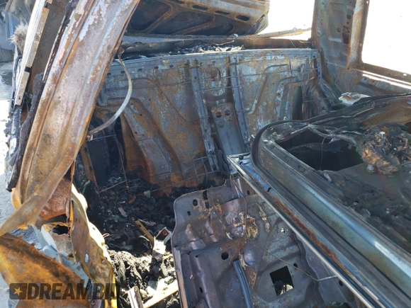 1988 Cadillac DeVille z VIN 1G6CD1156J4296091, wystawiony jako Copart lot #46307265 z przebiegiem Nie podano mil oraz Szkoda całkowita • Salvage title. Historia ofert i sprzedaży dostępna na DreamBid. Obrazek 10.