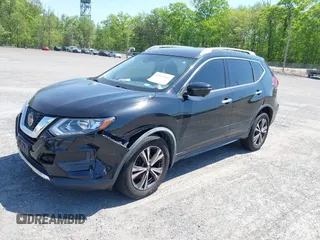 2019 Nissan Rogue SV with VIN JN8AT2MV8KW379699, listed as a IAAI auction lot 42132661 with 1 mi miles. Bid and sale history available at carsss.com. Image 2.