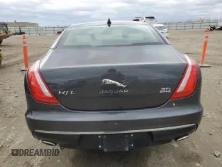 2018 Jaguar XJ Portfolio with VIN SAJWJ2GD9J8W15744, listed as a Copart auction lot 46645935 with 54,185 mi miles and Clean Title. Bid and sale history available at DreamBid. Image 6.