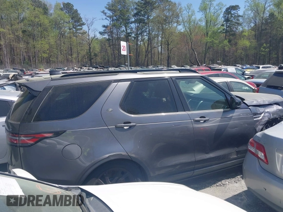 2019 Land Rover Discovery HSE Luxury z VIN SALRT2RV2KA095272, wystawiony jako IAAI lot #41697949 z przebiegiem 44 073 mil mil oraz . Historia ofert i sprzedaży dostępna na DreamBid. Obrazek 13.