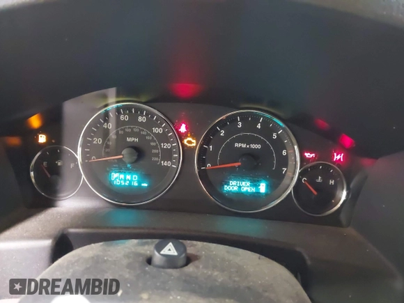 2007 Jeep Commander Sport with VIN 1J8HG48K07C569931, listed as a IAAI auction lot 42174141 with Not Provided miles and . Bid and sale history available at carsss.com. Image 7.