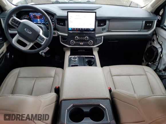 2023 Ford Expedition Max XLT with VIN 1FMJK1H87PEA45198, listed as a Copart auction lot 41470695 with 30,814 mi miles and Salvage title. Bid and sale history available at DreamBid. Image 8.