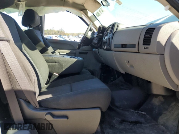 2011 Chevrolet Silverado 1500 Work Truck with VIN 1GCRCPEX3BZ160871, listed as a Copart auction lot 84711884 with Not Provided miles and Non Repairable. Bid and sale history available at DreamBid. Image 7.