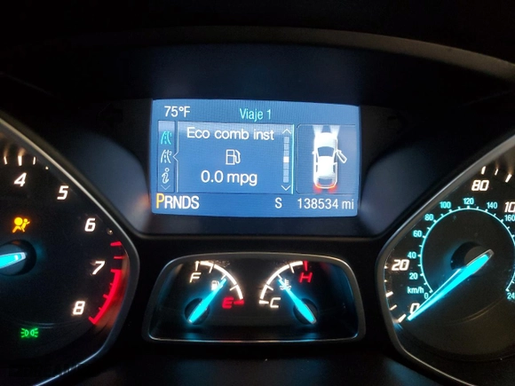 2014 Ford Escape SE with VIN 1FMCU9G90EUC52899, listed as a Copart auction lot 51512665 with 138,534 mi miles and Salvage Title. Bid and sale history available at carsss.com. Image 9.