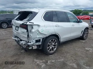 2024 BMW X5 xDrive40i with VIN 5UX23EU0XR9T63789, listed as a IAAI auction lot 42324467 with 25,057 mi miles and . Bid and sale history available at DreamBid. Image 4.
