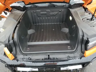 2024 GMC Hummer EV 3X with VIN 1GKB0RDC6RU107095, listed as a Copart auction lot 82655324 with 6,013 mi miles and Salvage Title. Bid and sale history available at carsss.com. Image 13.