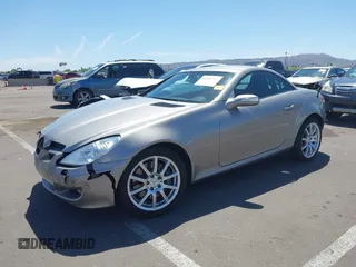 2006 Mercedes-Benz SLK-Class 3.5L with VIN WDBWK56F66F100007, listed as a IAAI auction lot 42108912 with 115,920 mi miles. Bid and sale history available at carsss.com. Image 16.