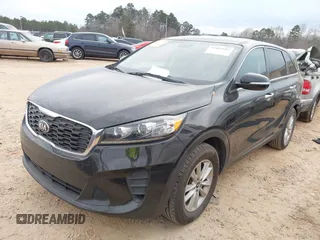 2019 Kia Sorento LX with VIN 5XYPG4A35KG577548, listed as a IAAI auction lot 41463981 with 74,260 mi miles. Bid and sale history available at carsss.com. Image 2.