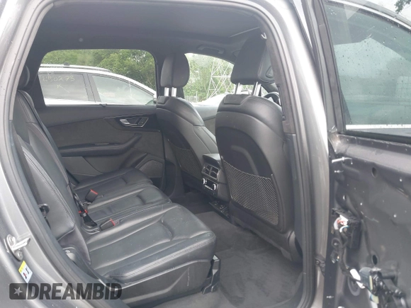 2017 Audi Q7 Prestige z VIN WA1VAAF76HD027540, wystawiony jako IAAI lot #42318658 z przebiegiem 82 619 mil mil oraz . Historia ofert i sprzedaży dostępna na DreamBid. Obrazek 8.