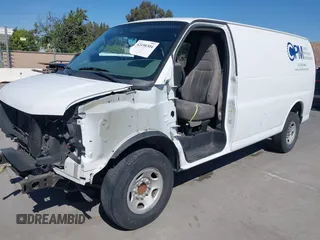 2017 Chevrolet Express Cargo with VIN 1GCWGAFFXH1338924, listed as a IAAI auction lot 42190304 with Not Provided miles and . Bid and sale history available at DreamBid. Image 17.