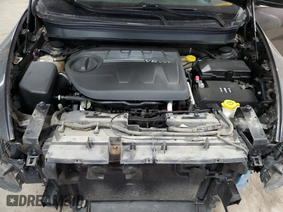 2015 Jeep Cherokee Latitude with VIN 1C4PJMCS0FW787988, listed as a Copart auction lot 52105155 with 117,254 mi miles and Salvage Title. Bid and sale history available at DreamBid. Image 12.