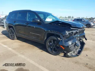 2023 Jeep Grand Cherokee Altitude z VIN 1C4RJKAG9P8898993, wystawiony jako IAAI lot #42152036 z przebiegiem 12 664 mil mil oraz . Historia ofert i sprzedaży dostępna na DreamBid. Obrazek 1.