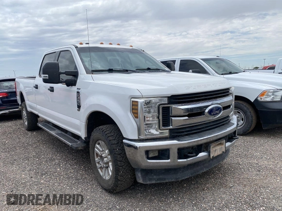 2019 Ford F-350 Platinum with VIN 1FT7W3B60KEF59599, listed as a IAAI auction lot 42677821 with 125,789 mi miles and . Bid and sale history available at DreamBid. Image 16.