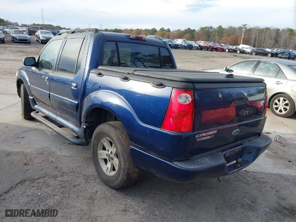 2005 Ford Explorer Sport Trac XLS with VIN 1FMZU67K35UA29882, listed as a IAAI auction lot 41070439 with 264,760 mi miles. Bid and sale history available at carsss.com. Image 3.