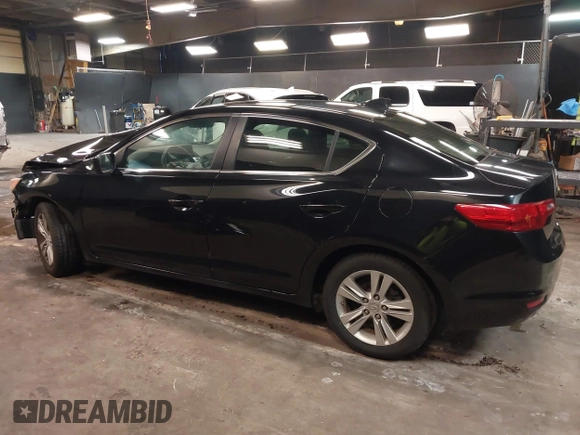 2013 Acura ILX with VIN 19VDE1F35DE018378, listed as a IAAI auction lot 41611219 with 119,624 mi miles. Bid and sale history available at carsss.com. Image 3.