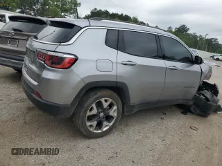 2019 Jeep Compass Limited z VIN 3C4NJCCB9KT664241, wystawiony jako Copart lot #50925025 z przebiegiem 132 986 mil mil oraz Szkoda całkowita • Salvage title. Historia ofert i sprzedaży dostępna na DreamBid. Obrazek 3.