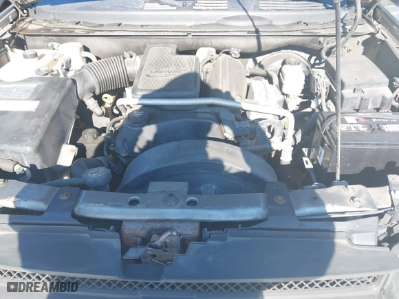 2005 Chevrolet TrailBlazer LT with VIN 1GNDT13S152213571, listed as a IAAI auction lot 41356058 with 157,856 mi miles. Bid and sale history available at carsss.com. Image 10.