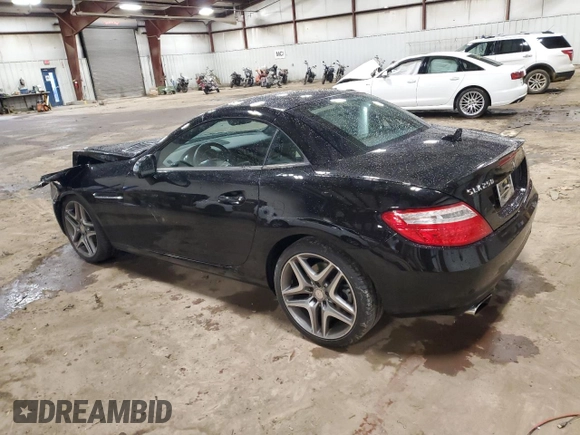 2013 Mercedes-Benz SLK 250 с VIN WDDPK4HA8DF061442, выставлен на аукционе Copart как лот 78720154 с пробегом Не указан миль и Списание • Salvage title. История ставок и продаж доступна на DreamBid. Изображение 2.