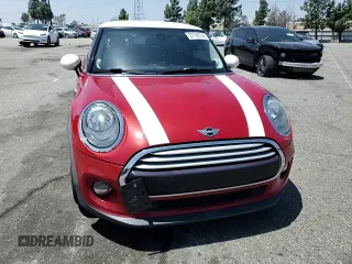 2015 MINI Hardtop with VIN WMWXM5C50F3B34019, listed as a Copart auction lot 57145745 with 224,177 mi miles and Salvage title. Bid and sale history available at DreamBid. Image 13.