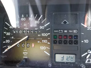 1985 Volkswagen Golf с VIN WVWCA0158FK023995, выставлен на аукционе IAAI как лот 42141623 с пробегом 101 111 миль миль и . История ставок и продаж доступна на DreamBid. Изображение 7.