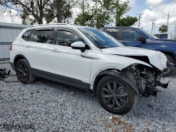 2022 Volkswagen Tiguan SE with VIN 3VV3B7AX8NM056737, listed as a Copart auction lot 51582055 with 34,986 mi miles and Non Repairable. Bid and sale history available at carsss.com. Image 4.