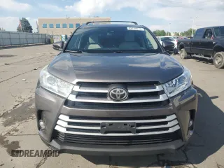 2018 Toyota Highlander LE with VIN 5TDBZRFH5JS807483, listed as a Copart auction lot 62724915 with 144,404 mi miles and Clean title. Bid and sale history available at DreamBid. Image 5.