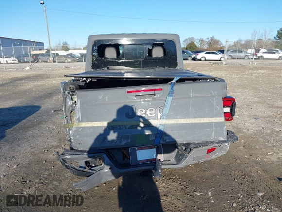 2022 Jeep Gladiator High Altitude with VIN 1C6HJTFGXNL124571, listed as a IAAI auction lot 41272140 with 14,198 mi miles and . Bid and sale history available at DreamBid. Image 17.