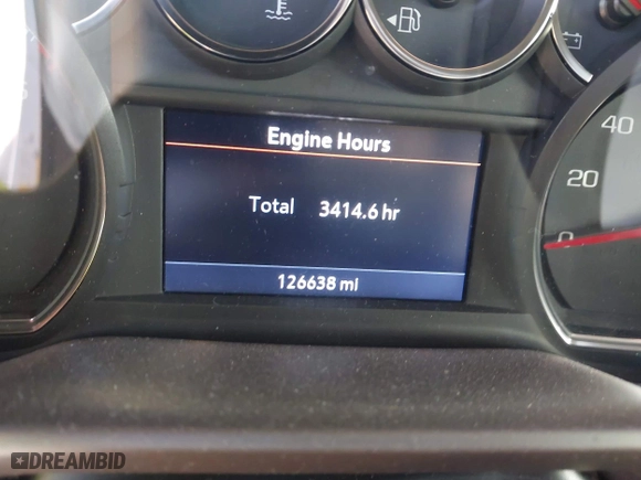 2019 Chevrolet Silverado 1500 LT with VIN 3GCPWCED5KG146483, listed as a IAAI auction lot 41757133 with 126,638 mi miles. Bid and sale history available at carsss.com. Image 14.
