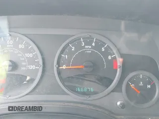 2008 Jeep Patriot Sport with VIN 1J8FF28W78D728568, listed as a IAAI auction lot 42091256 with 166,876 mi miles. Bid and sale history available at carsss.com. Image 7.