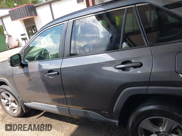 2022 Toyota RAV4 Hybrid XLE with VIN 4T3RWRFVXNU077426, listed as a IAAI auction lot 42067829 with 44,508 mi miles. Bid and sale history available at carsss.com. Image 14.