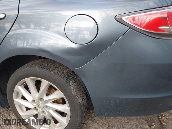 2012 Mazda Mazda6 i Touring with VIN 1YVHZ8DH2C5M22117, listed as a IAAI auction lot 41737825 with 202,048 mi miles. Bid and sale history available at carsss.com. Image 13.