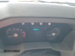 2013 Ford F-250 XL с VIN 1FTBF2A61DEB82046, выставлен на аукционе Copart как лот 56550845 с пробегом 263 763 миль миль и Списание • Salvage title. История ставок и продаж доступна на DreamBid. Изображение 9.
