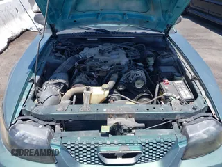 2001 Ford Mustang Standard z VIN 1FAFP404X1F217978, wystawiony jako IAAI lot #42569548 z przebiegiem 199 730 mil mil oraz . Historia ofert i sprzedaży dostępna na DreamBid. Obrazek 10.