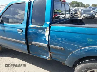 2002 Nissan Frontier XE with VIN 1N6DD26S32C315142, listed as a IAAI auction lot 41745588 with 332,200 mi miles and . Bid and sale history available at DreamBid. Image 6.