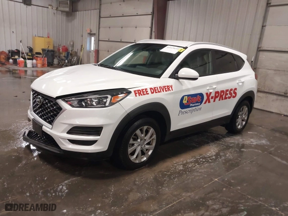 2020 Hyundai Tucson Value with VIN KM8J3CA41LU173419, listed as a IAAI auction lot 40915699 with 90,996 mi miles. Bid and sale history available at carsss.com. Image 2.