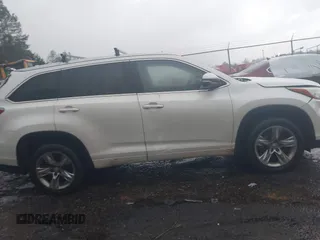 2015 Toyota Highlander Limited z VIN 5TDYKRFH0FS060168, wystawiony jako IAAI lot #41547029 z przebiegiem 196 906 mil mil oraz . Historia ofert i sprzedaży dostępna na DreamBid. Obrazek 13.