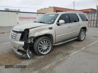 2014 Cadillac Escalade Luxury z VIN 1GYS3BEF3ER227401, wystawiony jako Copart lot #51662925 z przebiegiem 178 428 mil mil oraz Szkoda całkowita • Salvage title. Historia ofert i sprzedaży dostępna na DreamBid. Obrazek 1.