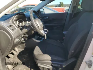 2017 Jeep Compass Sport with VIN 3C4NJCAB4HT672923, listed as a Copart auction lot 78287074 with 70,724 mi miles and Salvage Title. Bid and sale history available at carsss.com. Image 7.