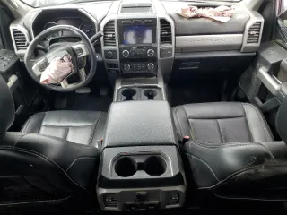 2021 Ford F-450 XL with VIN 1FT8W4DTXMED30296, listed as a Copart auction lot 53511365 with 25,593 mi miles and Salvage Title. Bid and sale history available at carsss.com. Image 8.